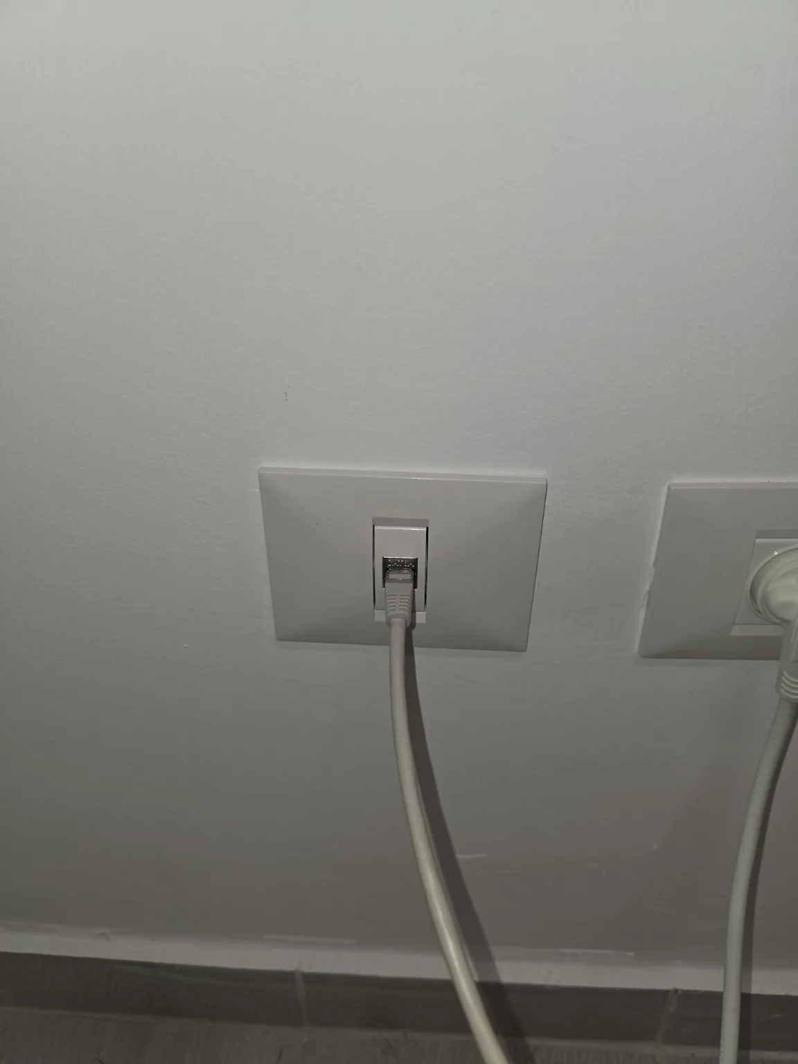 התקנת נקודות רשת כולל Access Point IP-COM