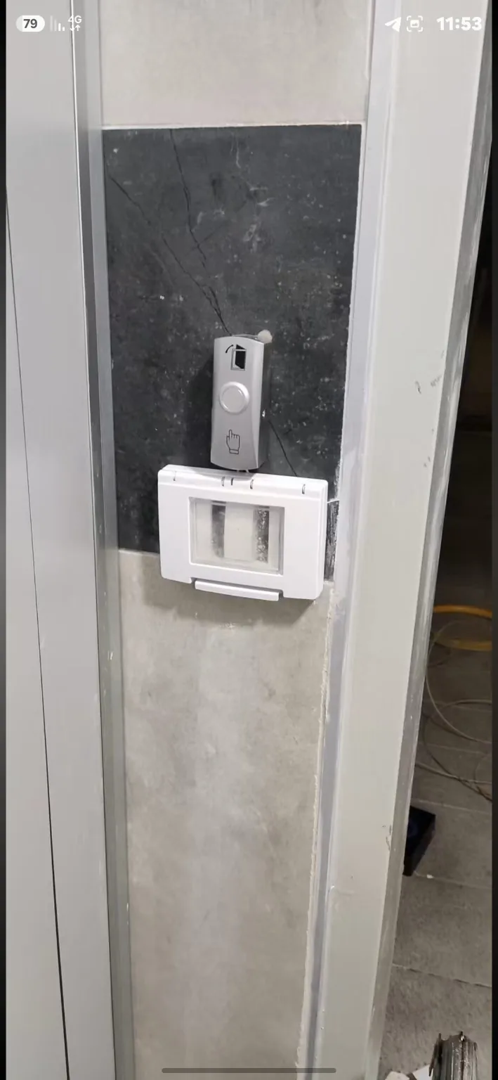 התקנת קודנית ואלקטרומגנט במתחם רייסדור כרמי גת